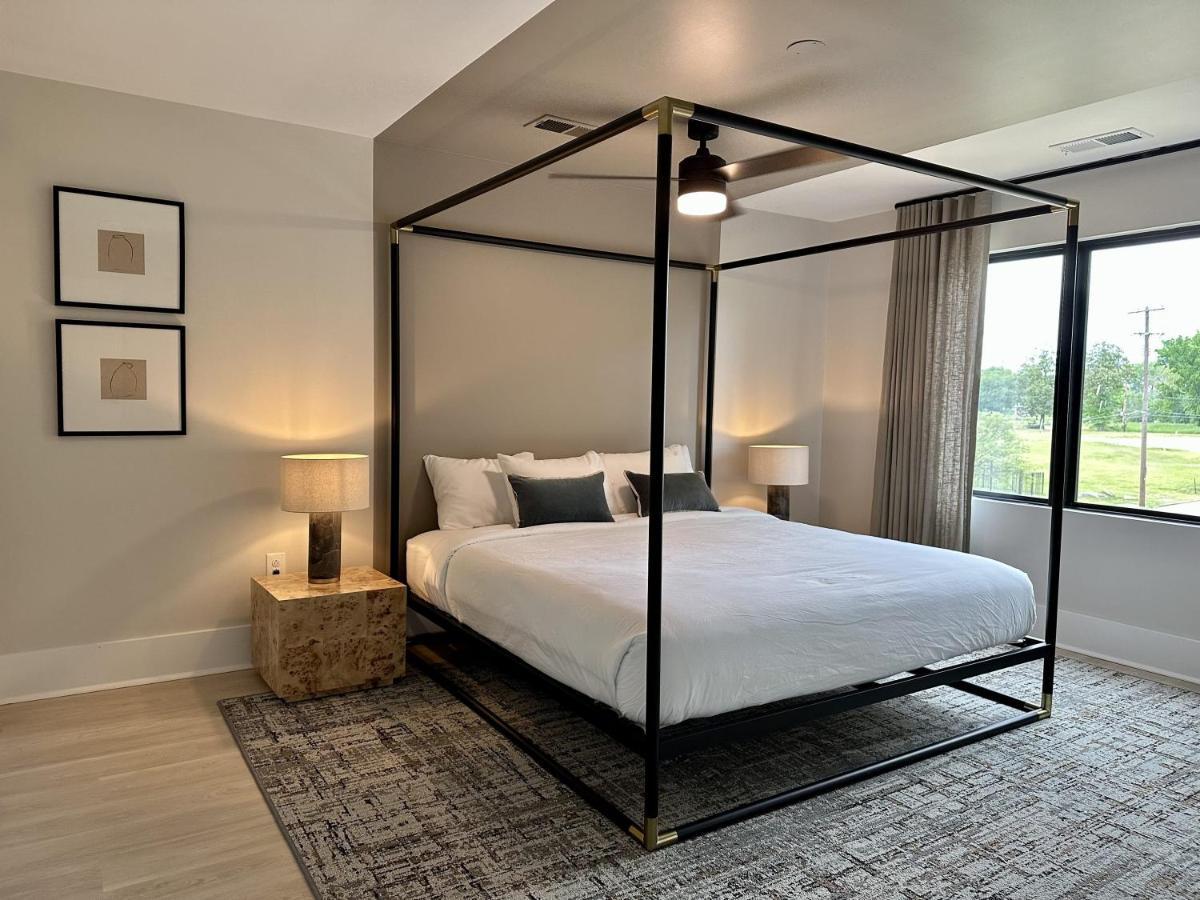Abode Memphis - Pontotoc Villa Bagian luar foto
