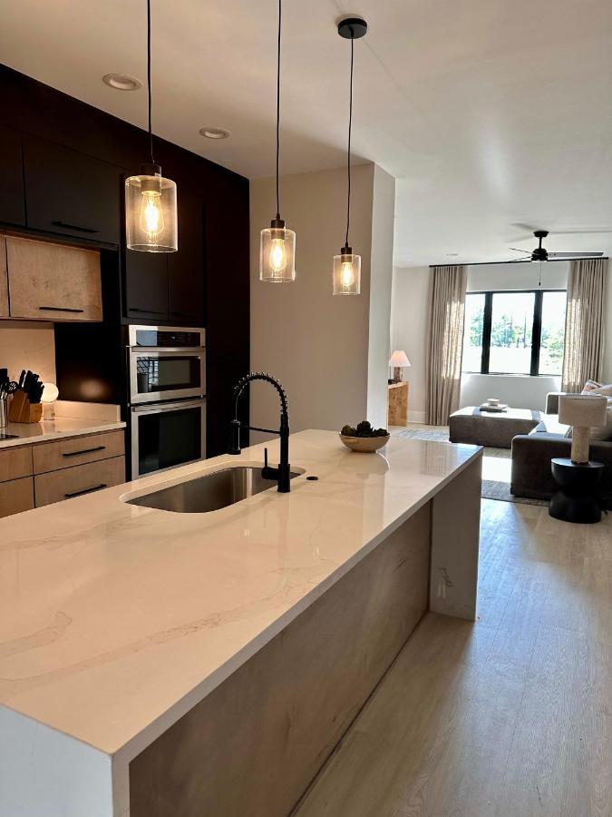 Abode Memphis - Pontotoc Villa Bagian luar foto