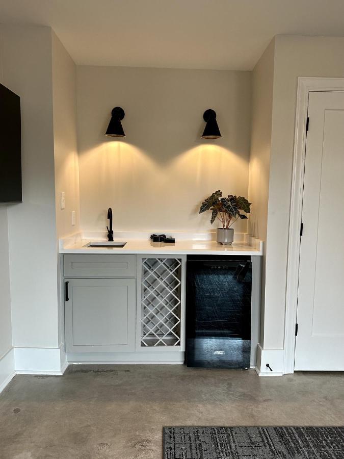 Abode Memphis - Pontotoc Villa Bagian luar foto